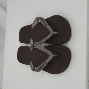 Havaianas Copper Silver Tone Flip Flop Sandal Summer Beach Pool Size 34-36